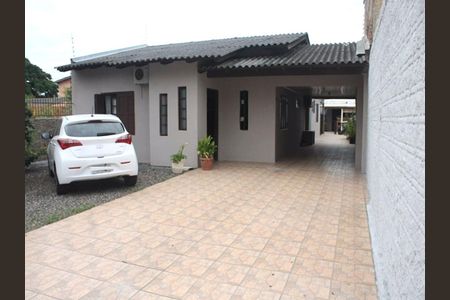 Casa à venda com 180m², 3 quartos e 2 vagasGaragem