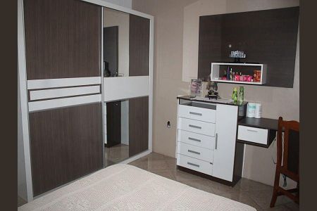 Casa à venda com 180m², 3 quartos e 2 vagasQuarto 1