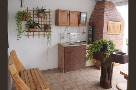 Casa à venda com 180m², 3 quartos e 2 vagasEspaço Gourmet