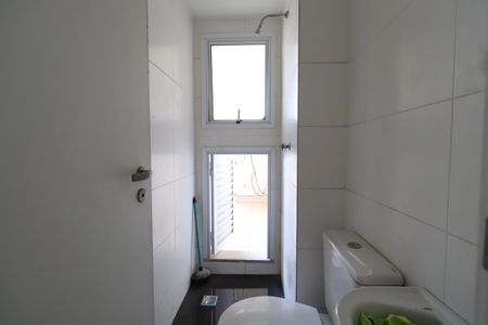 Apartamento para alugar com 265m², 4 quartos e 4 vagasBanheiro de serviço