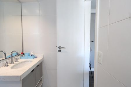 Apartamento para alugar com 265m², 4 quartos e 4 vagasBanheiro da Suíte 2