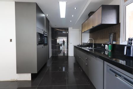 Apartamento para alugar com 265m², 4 quartos e 4 vagasCozinha