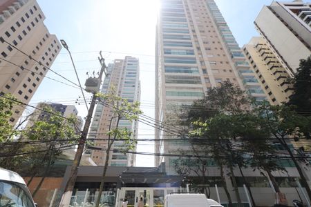 Apartamento para alugar com 265m², 4 quartos e 4 vagasFachada