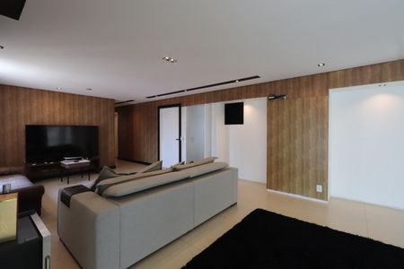 Apartamento para alugar com 265m², 4 quartos e 4 vagasSala