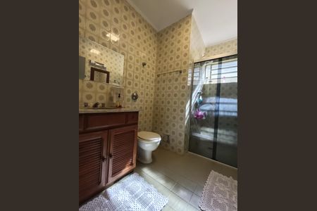 Casa à venda com 190m², 3 quartos e 2 vagasBanheiro Social