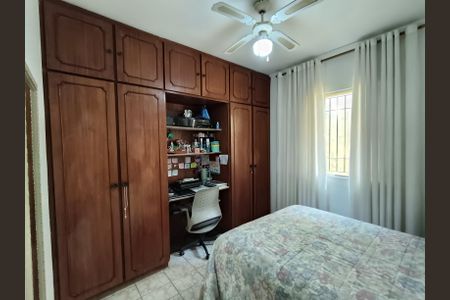 Casa à venda com 190m², 3 quartos e 2 vagasQuarto 2