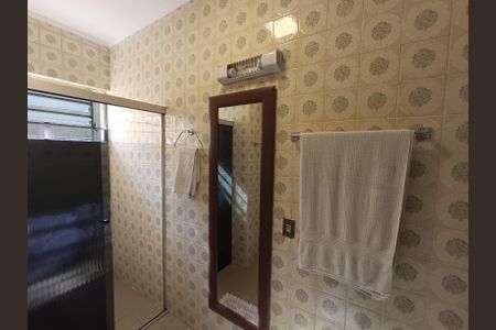 Casa à venda com 190m², 3 quartos e 2 vagasBanheiro Social