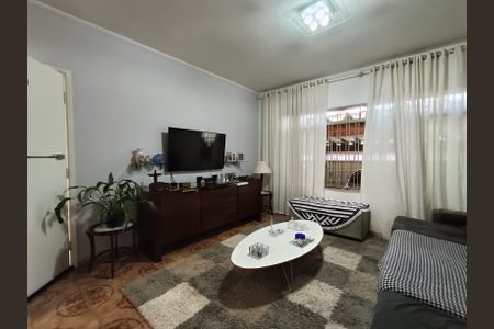 Sala de casa à venda com 3 quartos, 190m² em São Judas, São Paulo