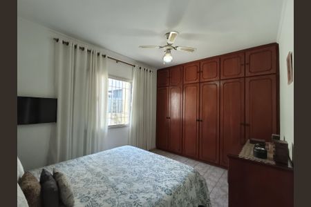 Casa à venda com 190m², 3 quartos e 2 vagasQuarto