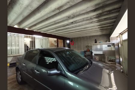 Casa à venda com 190m², 3 quartos e 2 vagasGaragem