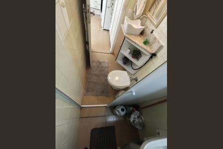 Casa à venda com 190m², 3 quartos e 2 vagasBanheiro serviço