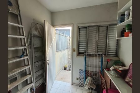 Casa à venda com 190m², 3 quartos e 2 vagasQuarto de Serviço