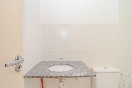 Apartamento à venda com 48m², 2 quartos e 1 vaga Apartamento à venda com 48m², 2 quartos e 1 vagaBanheiro Social
