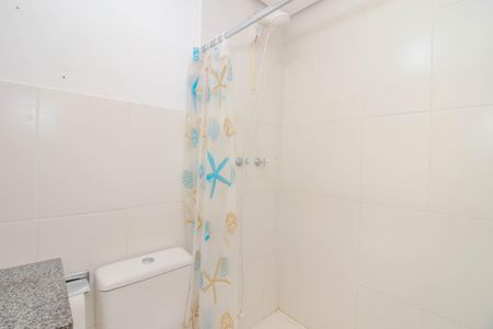 Apartamento à venda com 48m², 2 quartos e 1 vaga Apartamento à venda com 48m², 2 quartos e 1 vagaBanheiro da Suíte