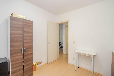 Quarto  de apartamento à venda com 2 quartos, 48m² em São Sebastião, Porto Alegre