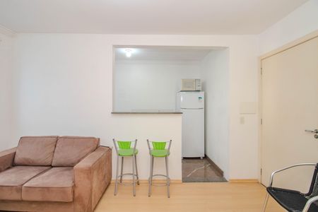 Sala de apartamento à venda com 2 quartos, 48m² em São Sebastião, Porto Alegre