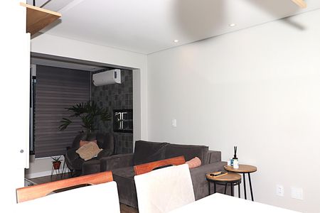 Apartamento à venda com 83m², 3 quartos e 1 vagaSala
