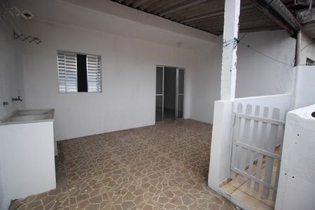 Casa para alugar com 100m², 2 quartos e sem vagaÁrea de Serviço