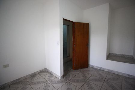 Quarto 2 de casa para alugar com 2 quartos, 100m² em Jardim Santo Antonio, São Paulo