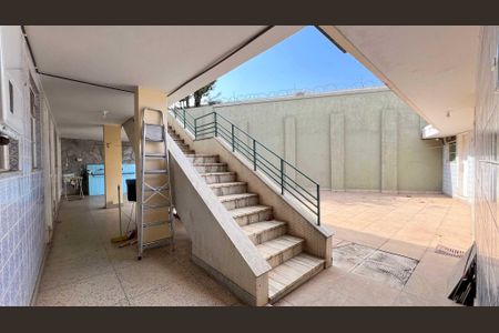 Casa à venda com 429m², 7 quartos e 8 vagas