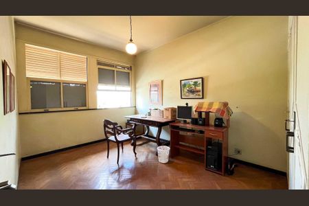 Casa à venda com 429m², 7 quartos e 8 vagas