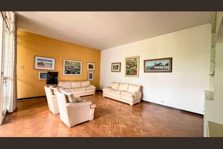 Casa à venda com 7 quartos, 429m² em Cidade Jardim, Belo Horizonte