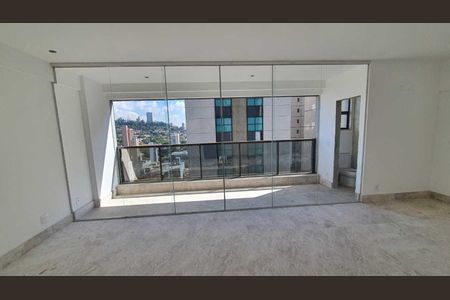 Apartamento à venda com 4 quartos, 129m² em Lourdes, Belo Horizonte