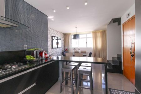Apartamento à venda com 219m², 5 quartos e 2 vagas
