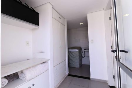 Apartamento à venda com 219m², 5 quartos e 2 vagas