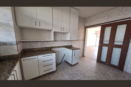 Apartamento à venda com 4 quartos, 150m² em Coracao de Jesus, Belo Horizonte