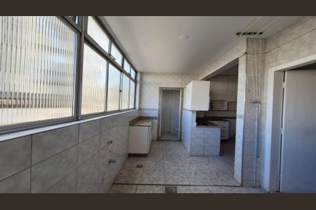 Apartamento à venda com 4 quartos, 150m² em Coracao de Jesus, Belo Horizonte