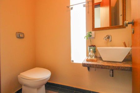 Casa à venda com 407m², 4 quartos e 4 vagas