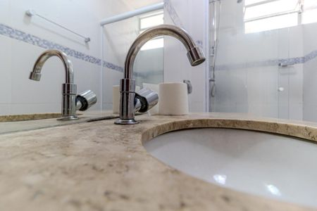 Apartamento à venda com 60m², 2 quartos e 1 vagaBanheiro