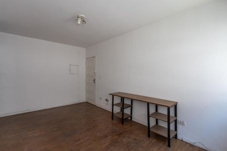 Apartamento à venda com 74m², 2 quartos e sem vagaSala