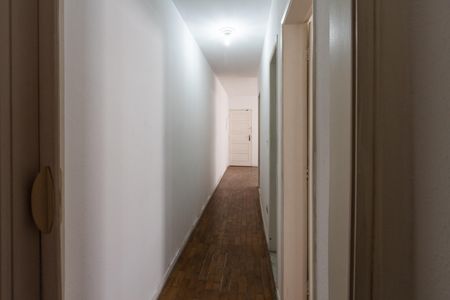 Apartamento à venda com 74m², 2 quartos e sem vagaCorredor