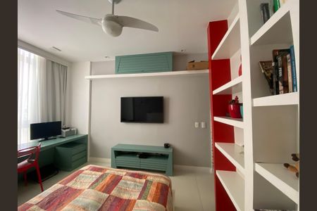 Apartamento à venda com 150m², 3 quartos e 1 vagaSuíte 