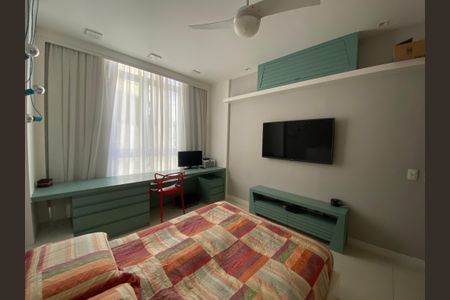 Apartamento à venda com 150m², 3 quartos e 1 vagaSuíte 