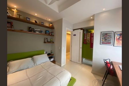 Apartamento à venda com 150m², 3 quartos e 1 vagaQuarto