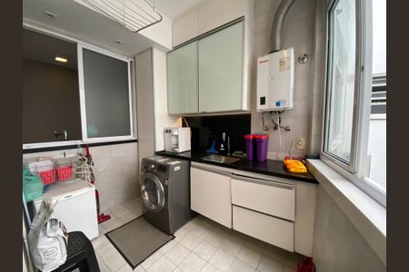 Apartamento à venda com 150m², 3 quartos e 1 vagaÁrea de Serviço