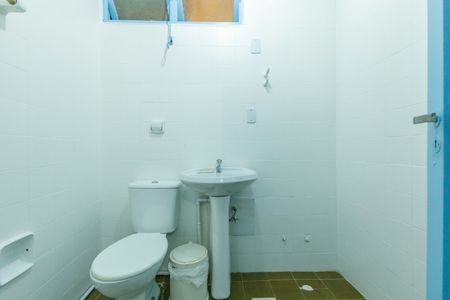 Apartamento à venda com 70m², 2 quartos e sem vaga Apartamento à venda com 70m², 2 quartos e sem vagaBanheiro da Suíte