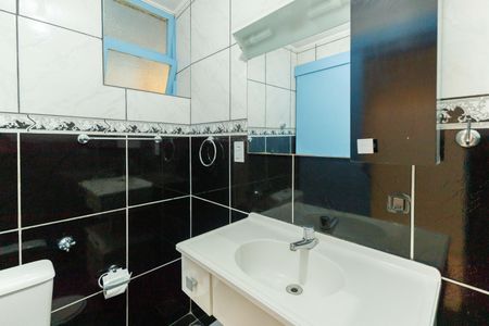 Apartamento à venda com 70m², 2 quartos e sem vaga Apartamento à venda com 70m², 2 quartos e sem vagaBanheiro Social