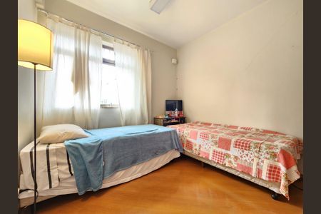 Apartamento à venda com 170m², 4 quartos e 2 vagas Apartamento à venda com 170m², 4 quartos e 2 vagasQuarto 2