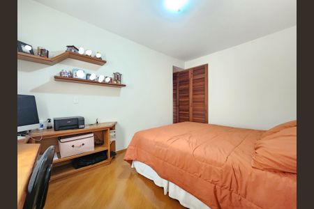 Quarto  de apartamento à venda com 4 quartos, 170m² em Sion, Belo Horizonte