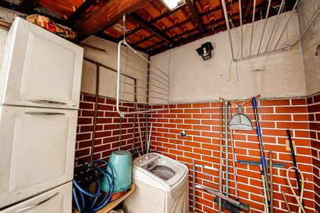 Casa para alugar com 65m², 2 quartos e 1 vagaÁrea de Serviço