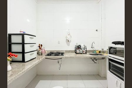 Apartamento à venda com 80m², 2 quartos e sem vaga