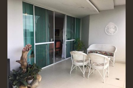 Apartamento à venda com 286m², 4 quartos e 2 vagas