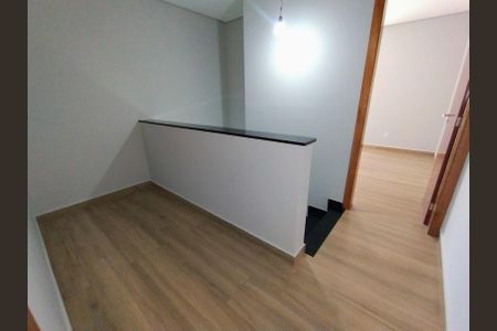 Casa à venda com 2 quartos, 146m² em Parque Sao Domingos, São Paulo