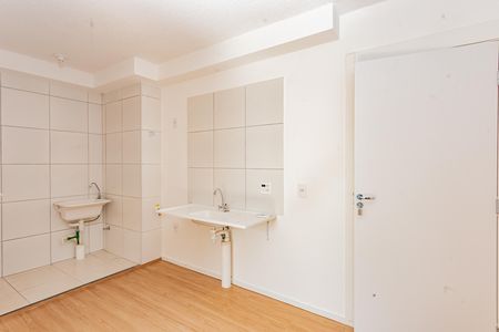 Apartamento à venda com 34m², 2 quartos e sem vaga Apartamento à venda com 34m², 2 quartos e sem vagaCozinha e Área de Serviço