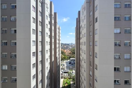 Apartamento à venda com 34m², 2 quartos e sem vaga Apartamento à venda com 34m², 2 quartos e sem vagaVista - Sala