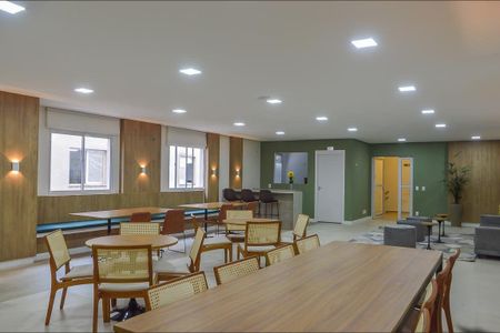 Apartamento à venda com 34m², 2 quartos e sem vaga Apartamento à venda com 34m², 2 quartos e sem vagaÁrea comum - Salão de festas